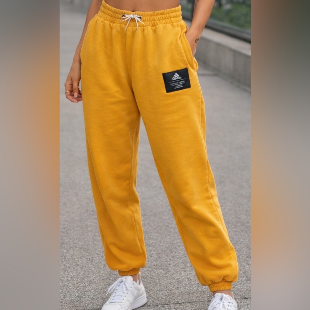 Adidas  Mustard Joggers Size XS